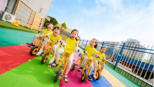 幼兒園懸浮地板選購指南，趕緊收藏-泰州市鳳城橡塑有限公司